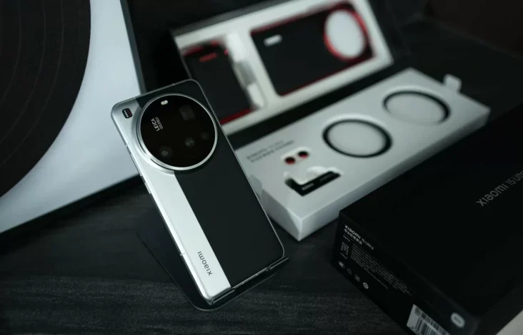 Xiaomi 15 Ultra Pecahkan Rekor Penjualan pada Hari Pertama!