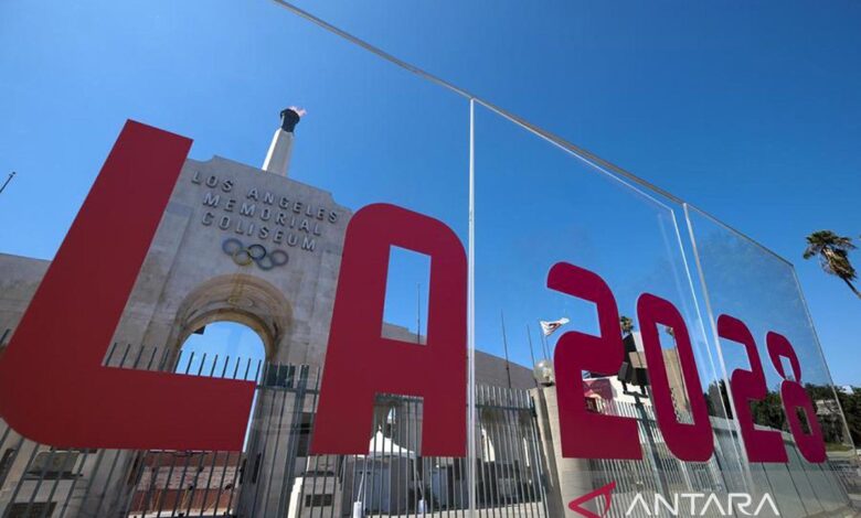 Upacara pengaktifan Olimpiade Los Angeles 2028 diwujudkan pada dua tempat kejadian