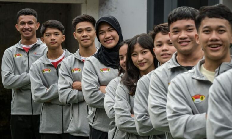 Lifter Negara Indonesia raih empat medali Kejuaraan Global Remaja kemudian Junior